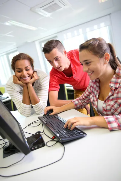 Group of students in computer's laboratory — Stock Photo, Image