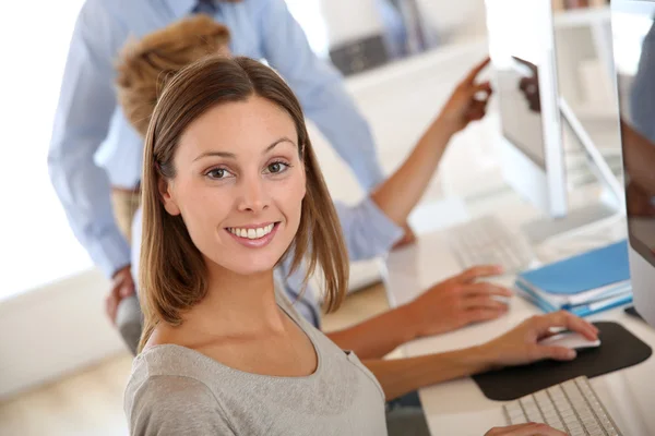 Woman in business training — Stock Photo, Image