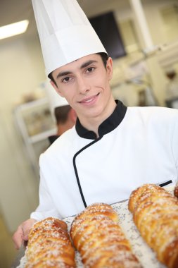 Pastacılık kursuna adam