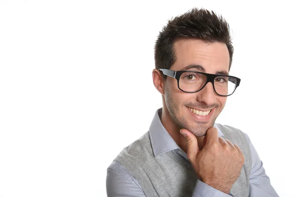 Nachdenklicher Typ mit Brille — Stockfoto