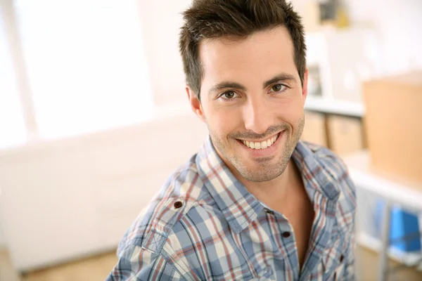 Handsome guy relaxing at home — Stock Photo, Image