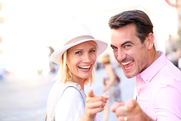 Couple visiting city of Rome — Stock Photo, Image