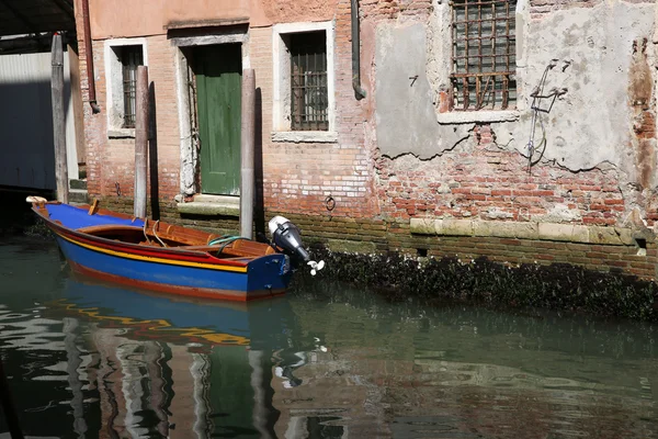 Kanaal in Venetië — Stockfoto