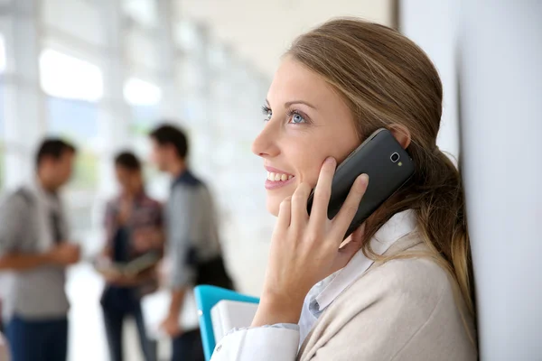 Young woman in school campus — Stock Photo, Image