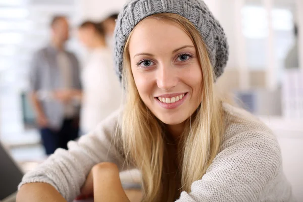 Student girl sitting in class — Stock Photo, Image