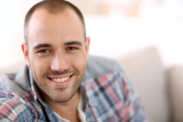 Attractive young man — Stock Photo, Image