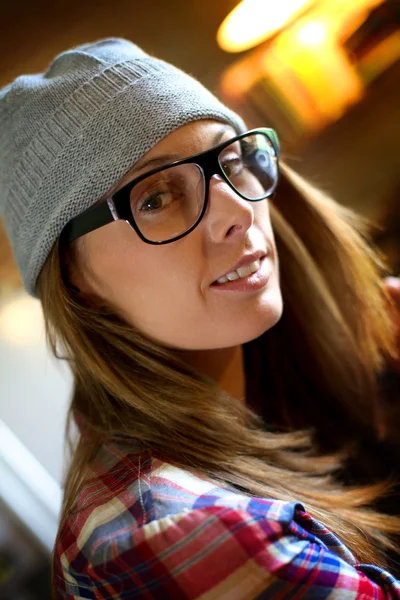 Girl with hat and eyeglasses — Stock Photo, Image