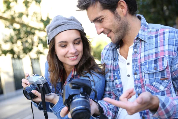 Vrolijke fotografen — Stockfoto