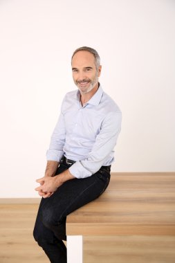 mutlu son sınıf işadamı