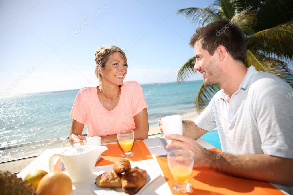 Married couple enjoying breakfast