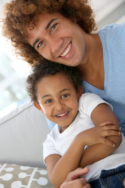 Padre e hijo divirtiéndose —  Fotos de Stock