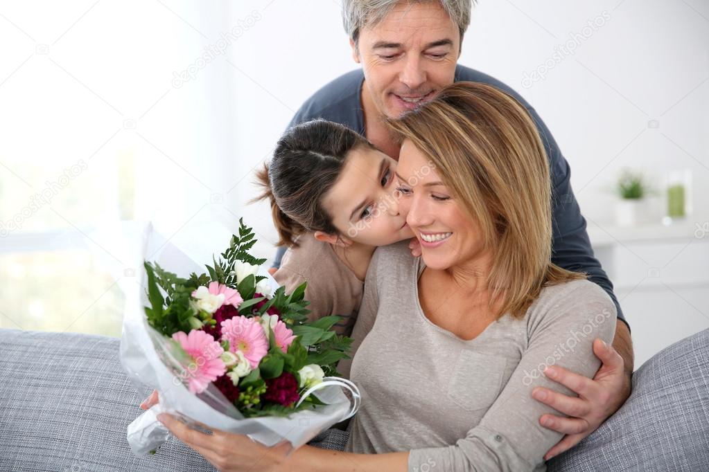 Family celebrating mothers day