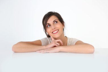 güzel esmer kız