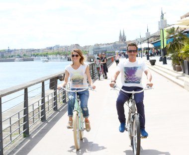 Çift sürme motosiklet