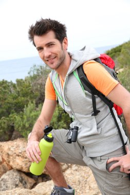 uzun yürüyüşe çıkan kimse rahatlatıcı