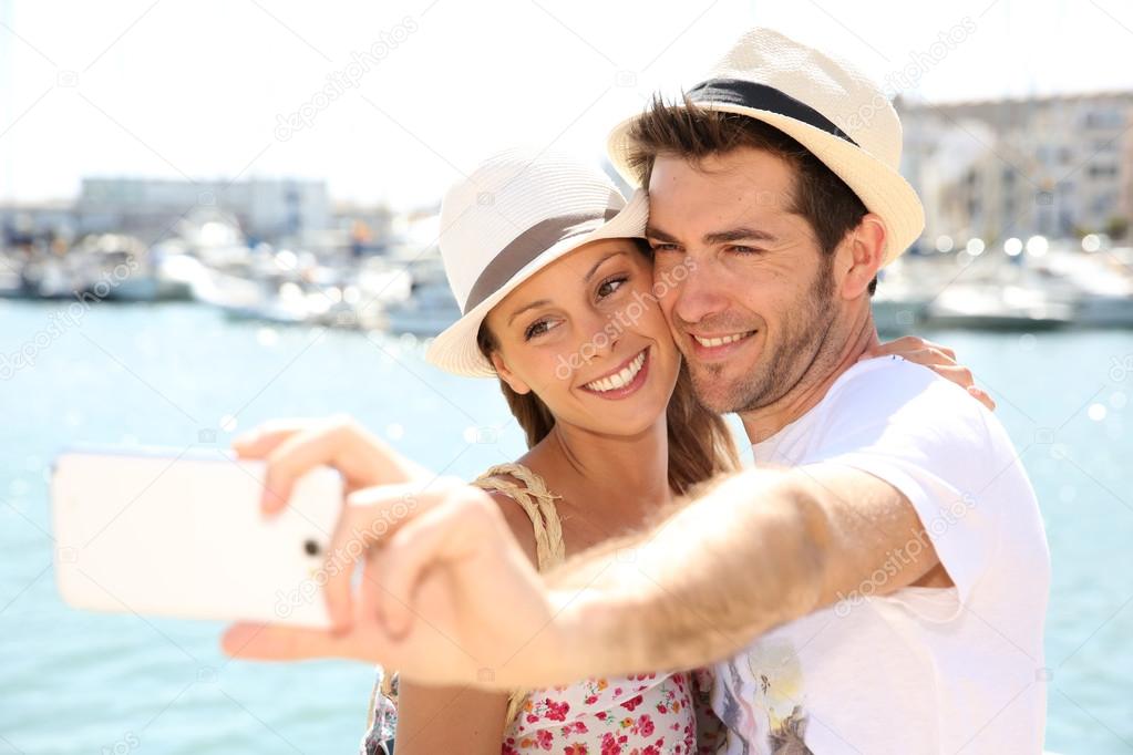 Tourists with smartphone