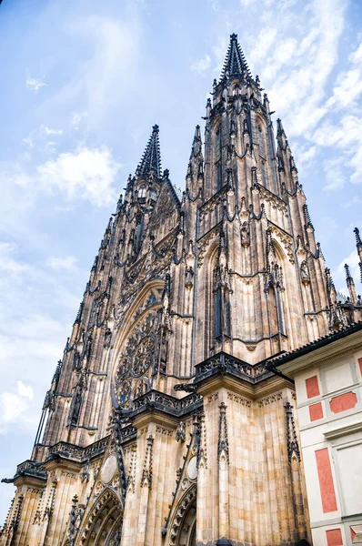 Saint Vitus Cathedral facade — Stock Photo, Image