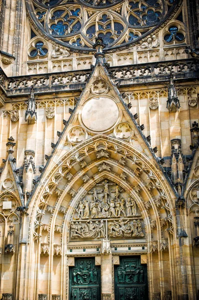 Saint Vitus Cathedral, part of the facade — Stock Photo, Image