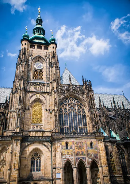 Prague Castle - Saint Vitus Cathedral — Stock Photo, Image