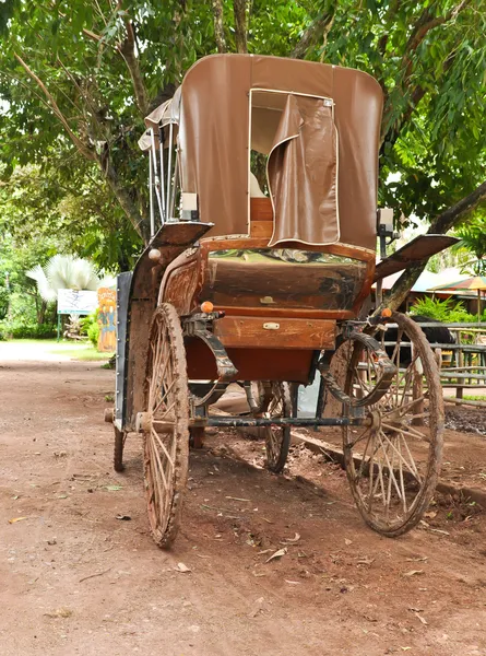 Häst och vagn i thailand. — Stockfoto