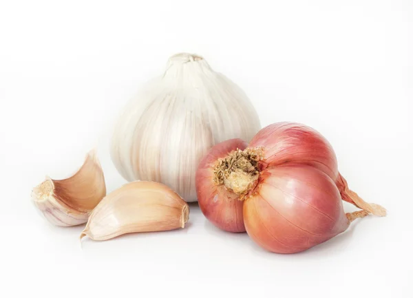 Garlic isolated on white background. — Stock Photo, Image