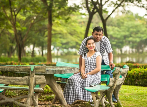 Concept shot of Asian young couple in love . — Stock Photo, Image