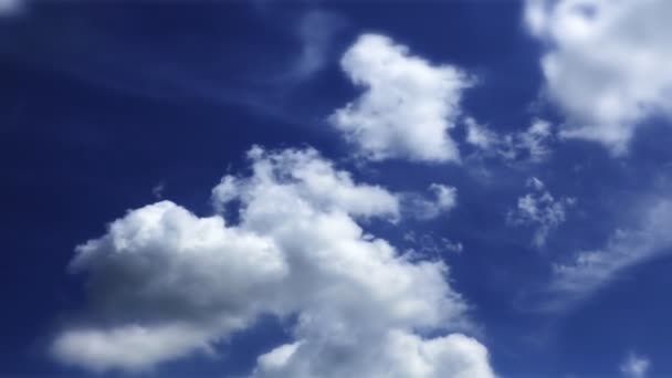 Nube en el cielo antes de llover — Vídeo de stock