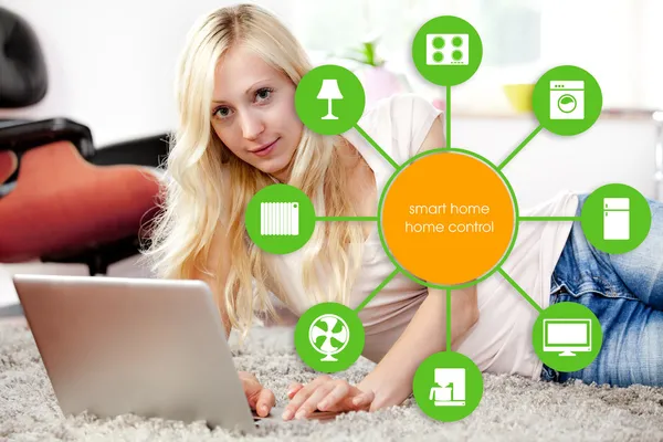 Smart Home Device - Home Control — Stock Photo, Image