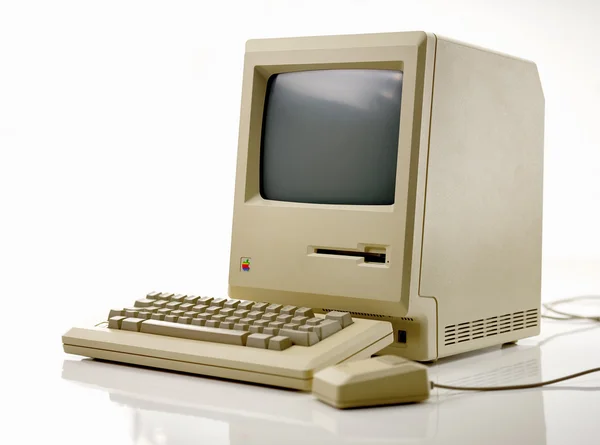 Apple macintosh 128k od 1984 roku, vintage imac — Zdjęcie stockowe