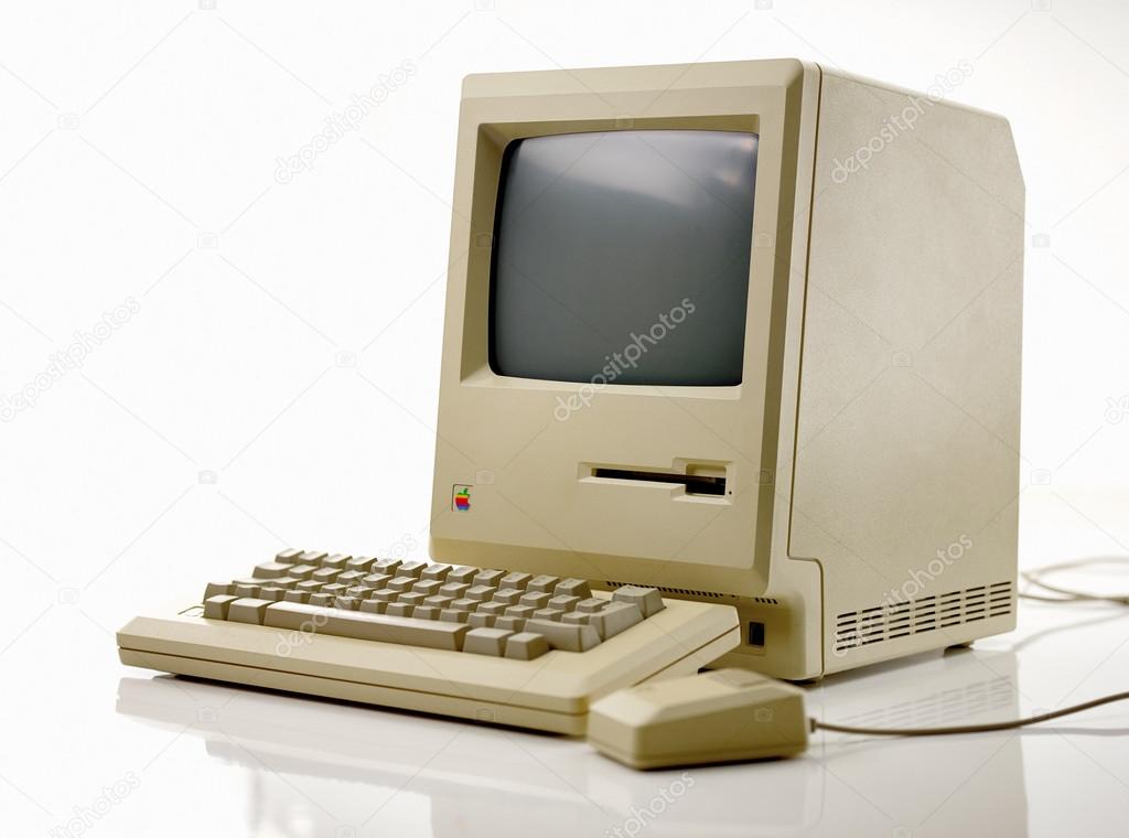 First macintosh computers
