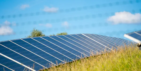 Parque Células Solares Alto Desempenho Perovskita Moderna Para Reciclagem Fótons — Fotografia de Stock