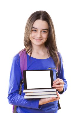 Dijital tablet ve çantanı genç kız