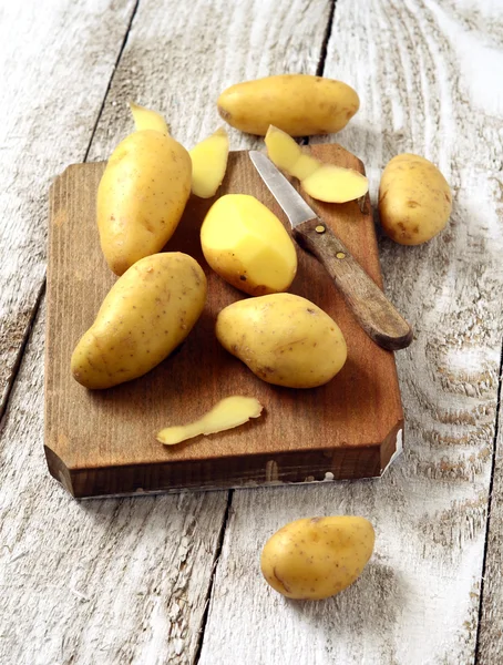Fresh harvested potatoes — Stock Photo, Image