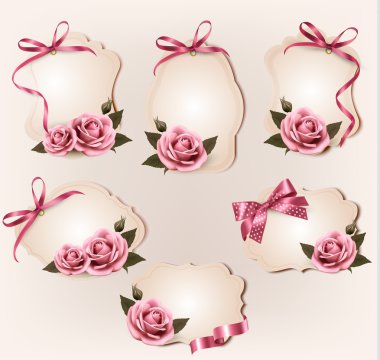 pembe Gül ve hediye yay ile güzel retro etiket kümesi. Vect