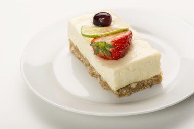 lezzetli keskin limon cheesecake dilim