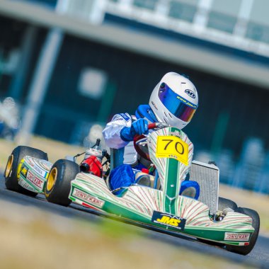 Bilinmeyen pilot Ulusal karting Şampiyonası'nda yarışan