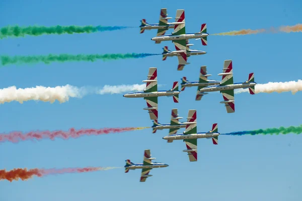 Італійський demoteam Frecce Tricolori — стокове фото