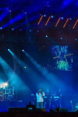 cristi minculescu ve onun grubu iris