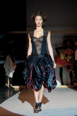Moda Modelleri