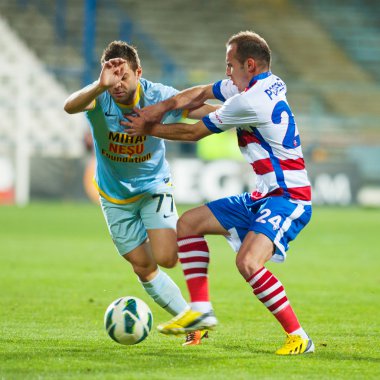 Galati, Romanya - 2 Nisan: bilinmeyen futbolcuların dûr gerçekleştirir