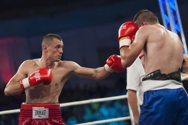 Combate de boxeo —  Fotos de Stock