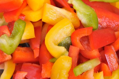 Renkli biber karışık ve kadar kıyılmış