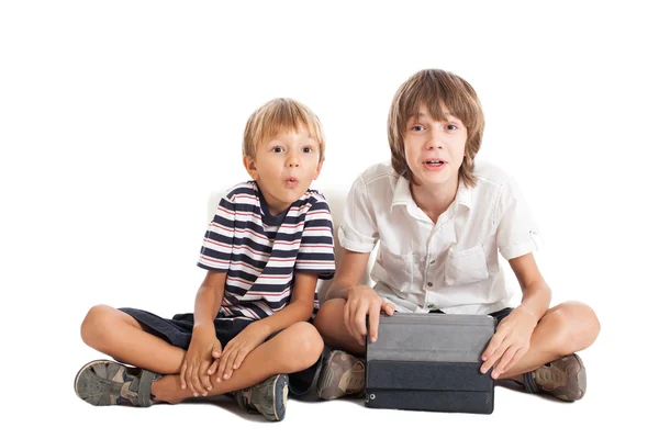 Two playing computer games — Stock Photo, Image