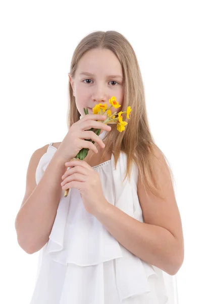 少女花を香り — ストック写真