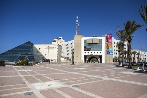 アシュドッド、イスラエルにおける近代建築物 ストック画像