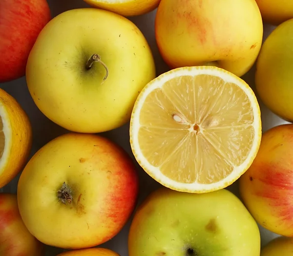 Frutas brillantes saludables — Foto de Stock