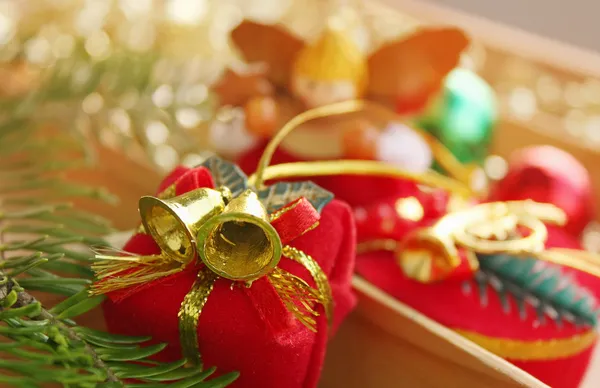 Fondo de decoraciones navideñas — Foto de Stock