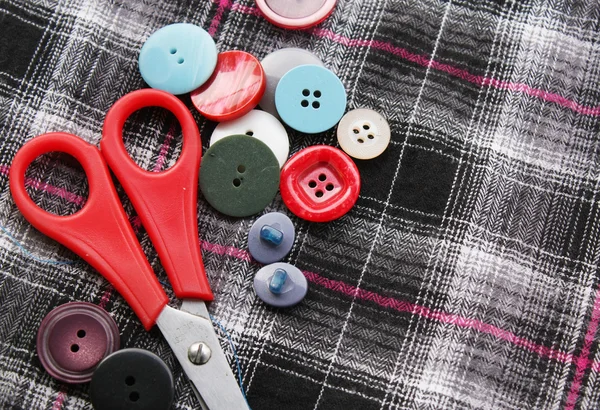 Fondo Con Artículos De Costura: Botones, Telas De Colores