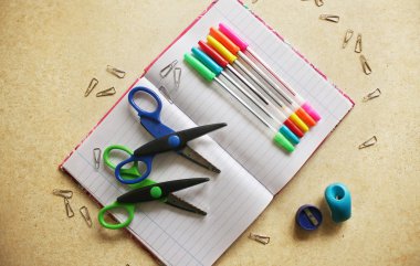 renk office araçları