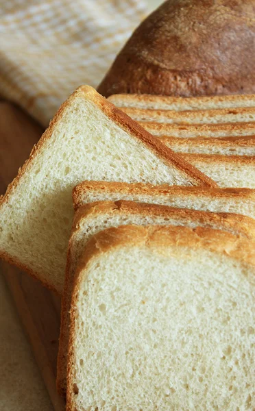 Смачні нарізаний хліб — стокове фото